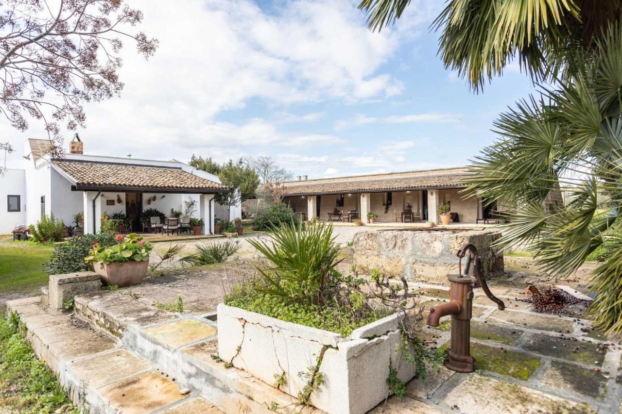 Agriturismo De Lorenzi Villa Casarano Exterior foto