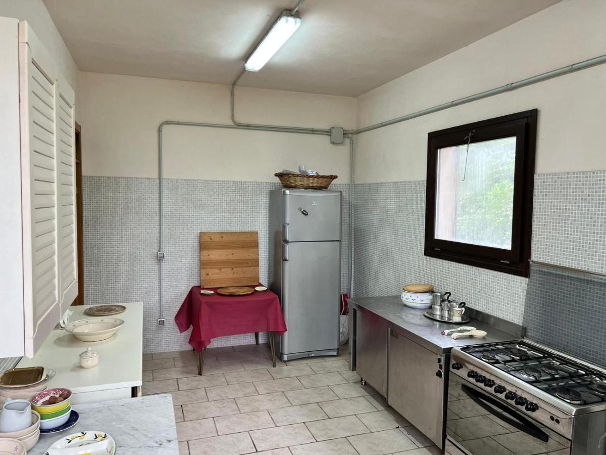 Agriturismo De Lorenzi Villa Casarano Exterior foto